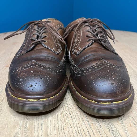 Vintage Dr. Martens 3989 Brogues Wingtip Shoes Brown Made In England M8 / W9 - Picture 5 of 14